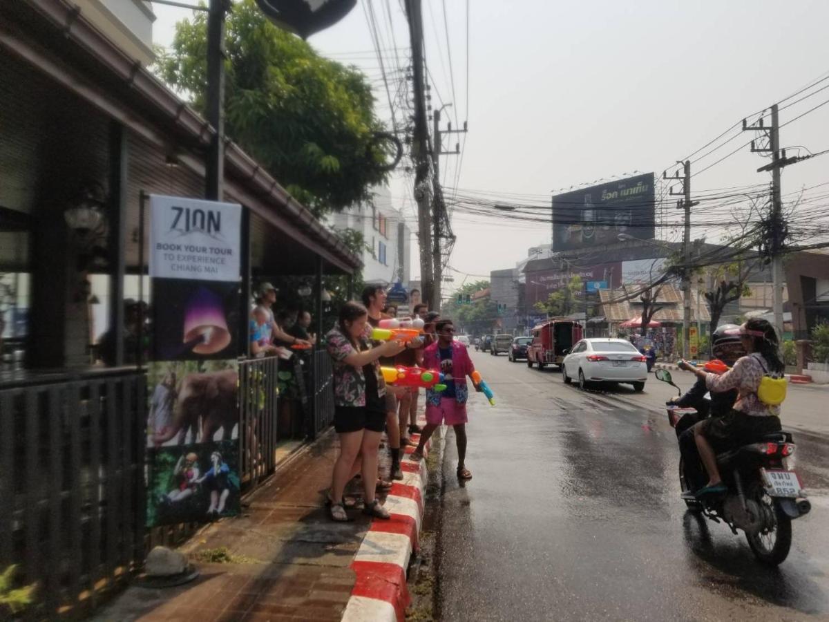 Zion Hostel Chiang Mai Eksteriør bilde
