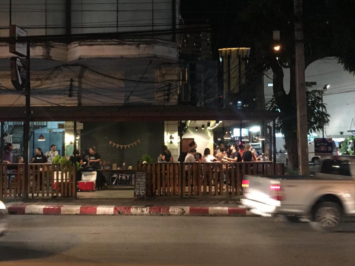 Zion Hostel Chiang Mai Eksteriør bilde